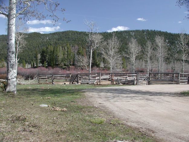 New Fork corrals. Photo by Pinedale Online.