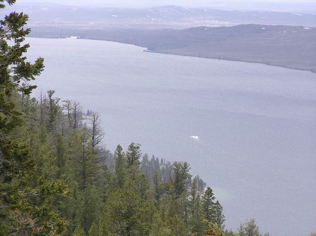 Fremont Lake in April. Photo by Dawn Ballou, Pinedale Online.