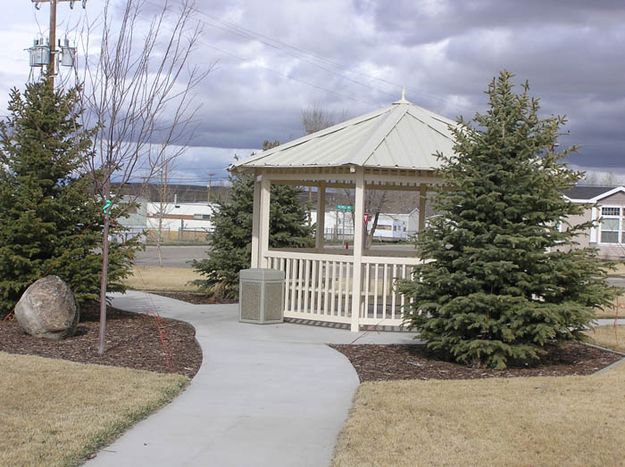 Gazebo. Photo by Dawn Ballou, Pinedale Online.