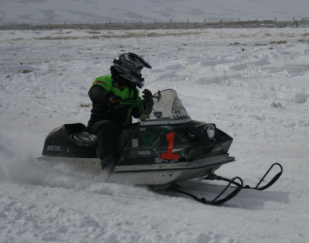 Sled 1. Photo by Dawn Ballou, Pinedale Online.