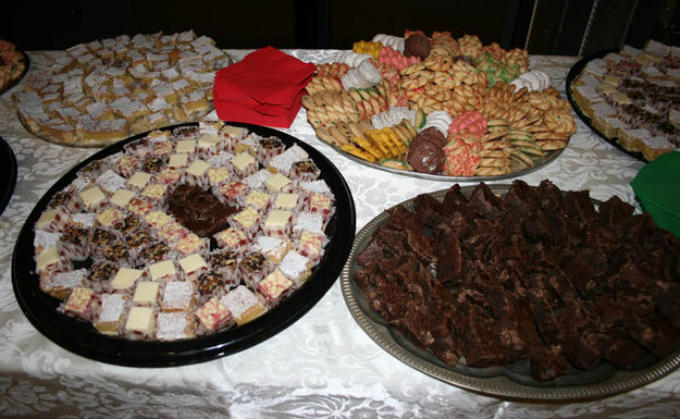 Beautiful dessert trays. Photo by Dawn Ballou, Pinedale Online.