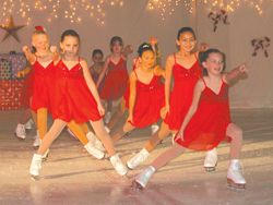 Classic Christmas on Ice. Photo by Andrew Kerstetter, Sublette Examiner.