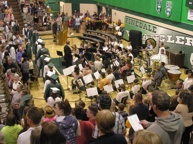 Processional. Photo by Bob Rule, KPIN 101.1 FM Radio.