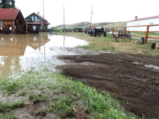 Mud path. Photo by Dawn Ballou, Pinedale Online.