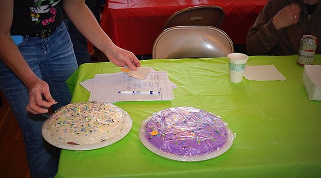 Out of This World Cakes. Photo by Terry Allen.