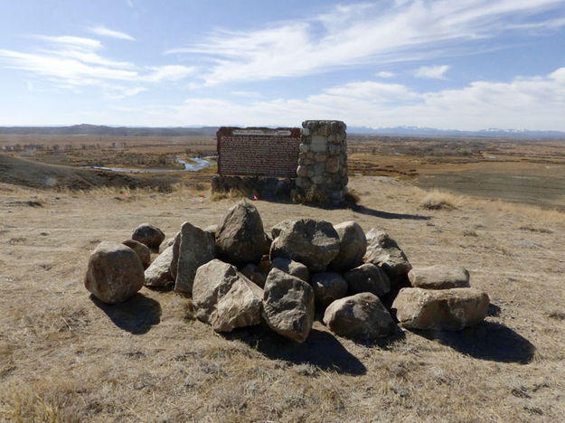 Rocks. Photo by Dawn Ballou, Pinedale Online.