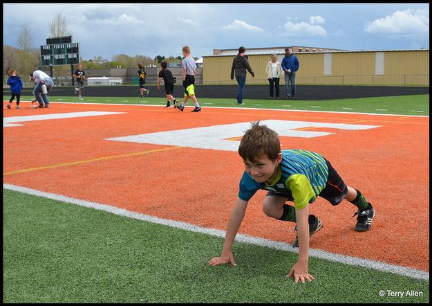 Owen Demonstrates his Start. Photo by Terry Allen.