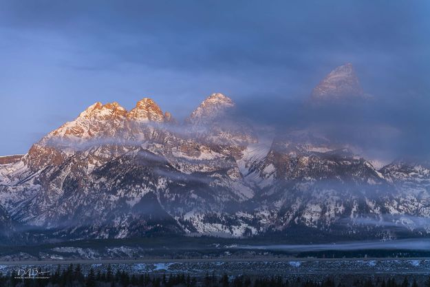 Encroaching Fog. Photo by Dave Bell.