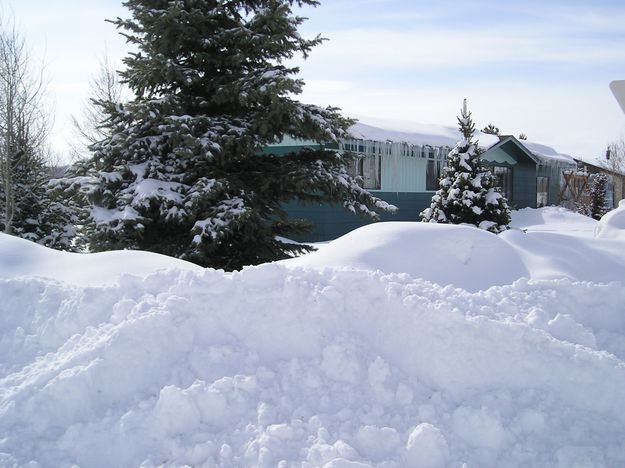 Snow House. Photo by Pinedale Online.