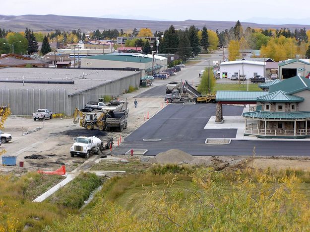 Magnolia Street Paving. Photo by Pinedale Online.