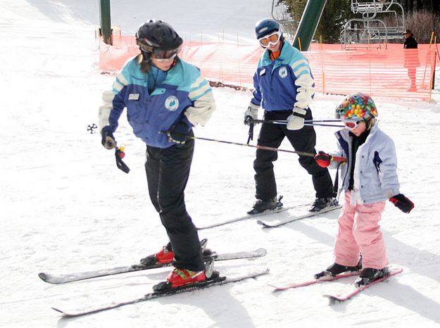 Ski Lessons. Photo by Pam McCulloch, Pinedale Online.