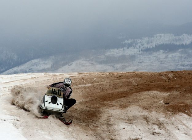 Around a turn. Photo by Clint Gilchrist, Pinedale Online.