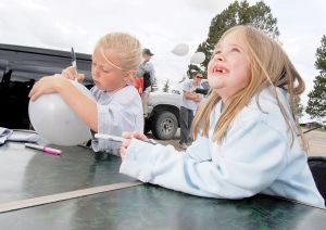 Having fun. Photo by Derek Farr, Sublette Examiner.