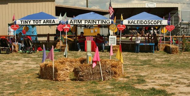 Tiny Tot area. Photo by Dawn Ballou, Pinedale Online.