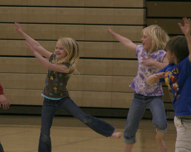 Jumping. Photo by Pam McCulloch, Pinedale Online.