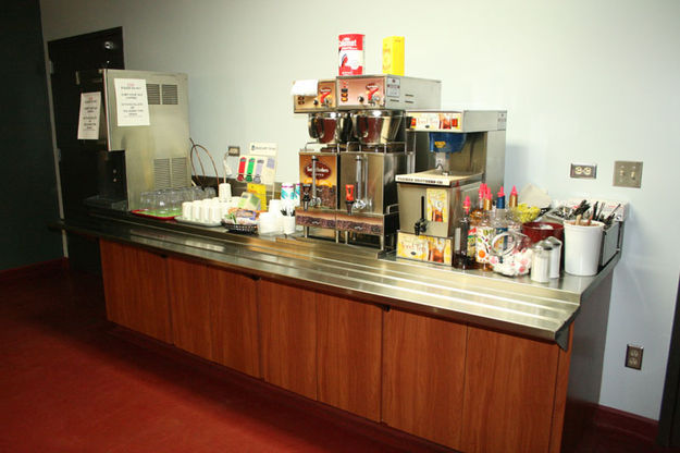 Coffee & Tea Service. Photo by Dawn Ballou, Pinedale Online.