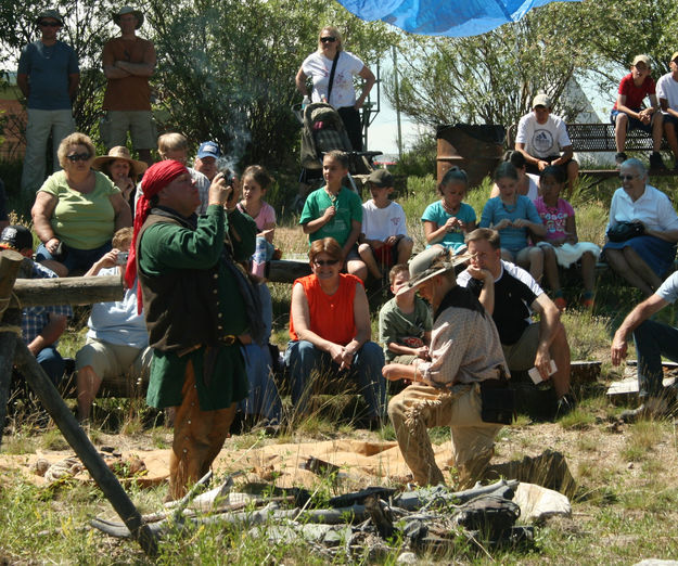 Knives, Tools & Fire. Photo by Dawn Ballou, Pinedale Online.