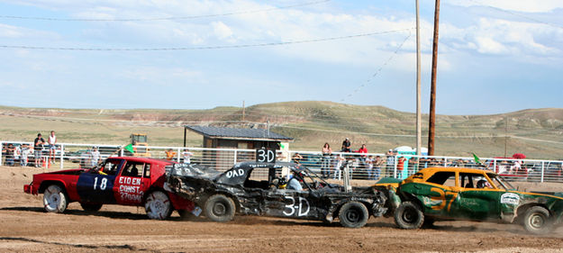 Demolition. Photo by Pam McCulloch, Pinedale Online.