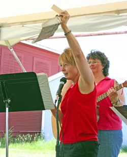 And the winner is.... Photo by Kaitlyn McAvoy, Pinedale Roundup.