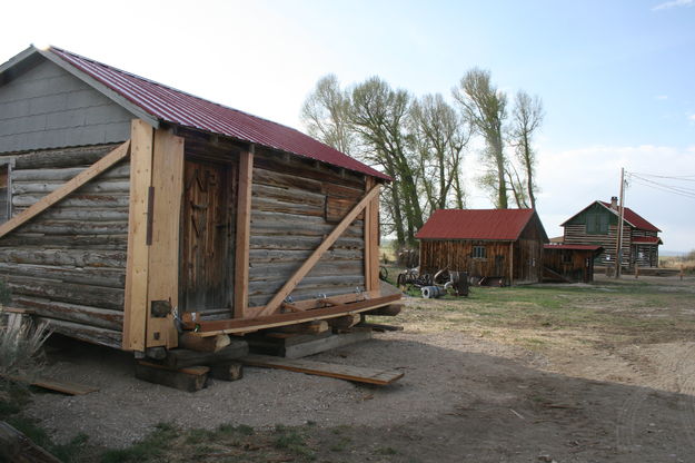 Buildings on the site. Photo by Dawn Ballou, Pinedale Online.