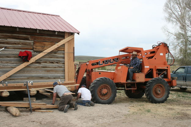 Bunkhoue. Photo by Dawn Ballou, Pinedale Online.