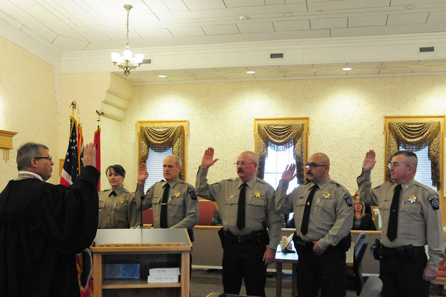 Sheriff Steve Haskell and staff. Photo by Deanne Swain.