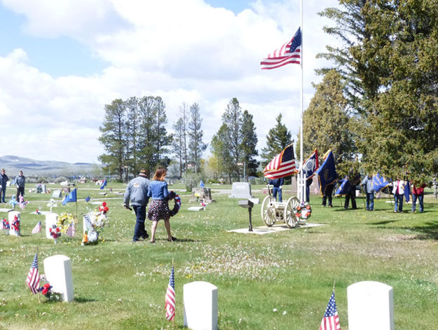 VFW Wreath. Photo by Dawn Ballou, Pinedale Online.