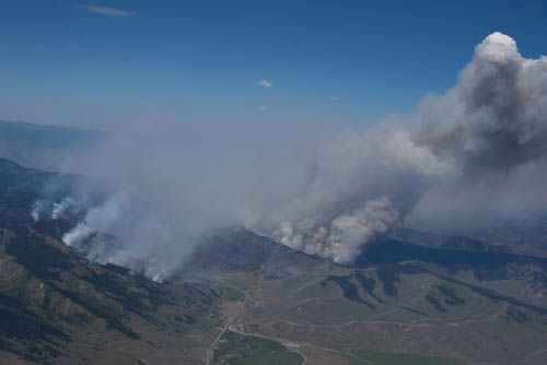 Cliff Creek Fire. Photo by Photo by Rita Donham, Wyoming Aero Photo.