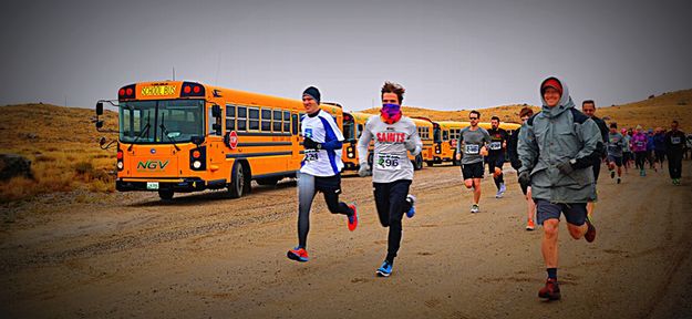 10K Start at the Lake. Photo by Terry Allen.