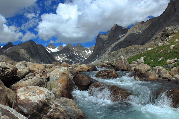 Titcomb Basin. Photo by Fred Pflughoft.