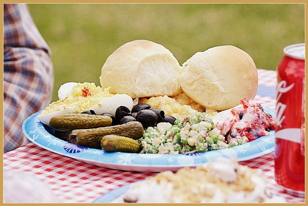 A Ropers Lunch Plate. Photo by Terry Allen.