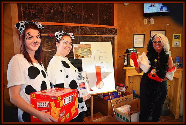 Sublette Bank is doing Baskets to Baskets. Photo by Terry Allen.