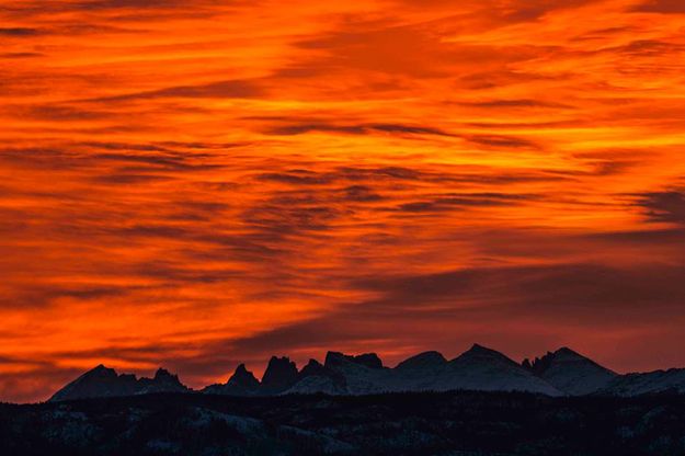 Sunrise over the Cirque. Photo by Dave Bell.