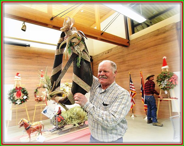 A Wreath for your Draft Horse. Photo by Terry Allen.