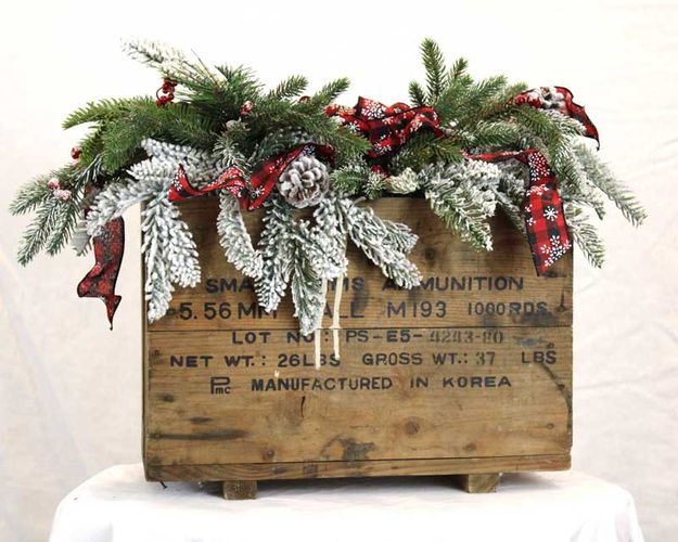 Ammo Box Wreath. Photo by Pinedale Online.