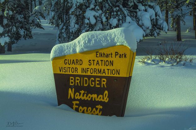 Elkhart Park sign. Photo by Dave Bell.