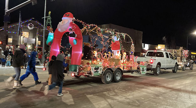 Sublette 4-H float. Photo by Dawn Ballou, Pinedale Online.