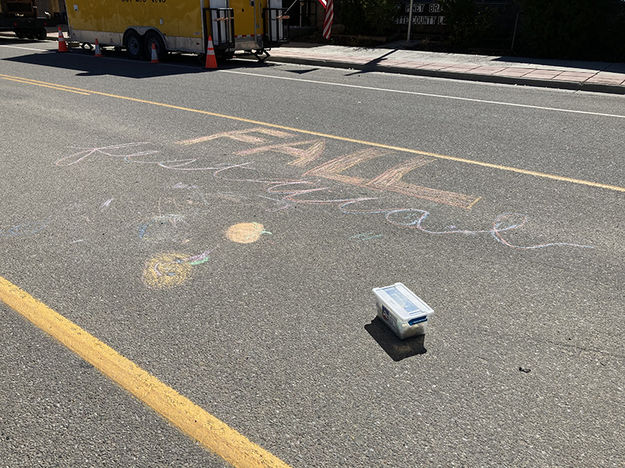 Chalk drawing. Photo by Dawn Ballou, Pinedale Online.