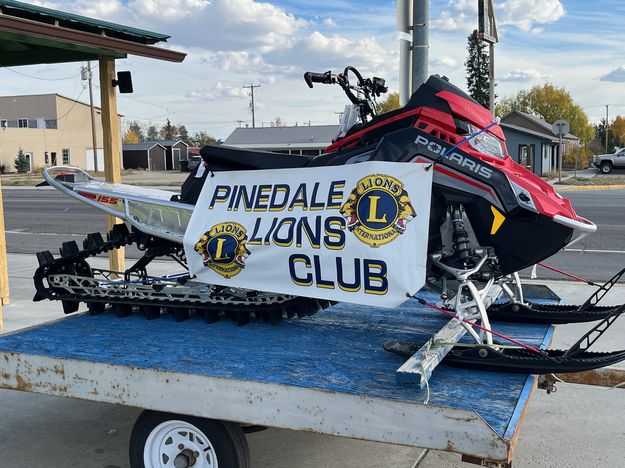 35th Annual Snowmobile Raffle. Photo by Pinedale Lions Club.